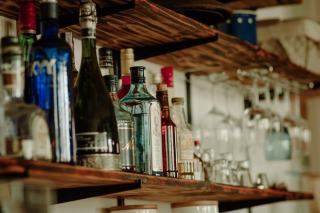 Cocktails mit Rosé-Champagner: 4 Rezepte für stilvolle Anlässe